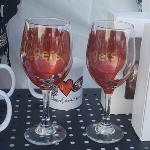 49er glitter wine glasses